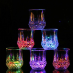 Сет од 2 креативни Led чаши