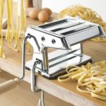 Машинка за тестенини