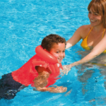 Intex црвен елек за пливање