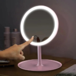 Козметичко огледало со LED светло