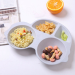 Чинија автомобил